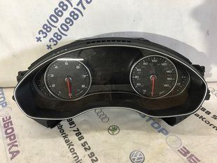 Комбінація приладів 4G8920982M Audi A6