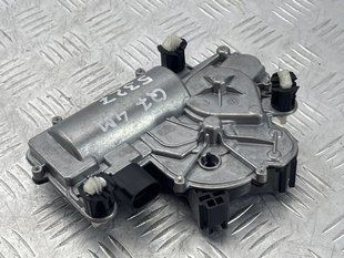 Двигун доводчика кришки багажника 4M0827887B Audi Q7