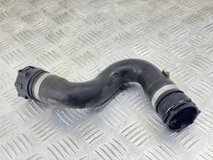 Шланг системи охолодження 8W0122101A Audi A4 Allroad