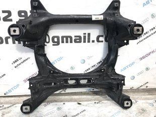 Підрамник передній 7L0400025 Audi Q7