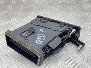Дефлектор воздуховода 687504GA0A Infiniti Q50