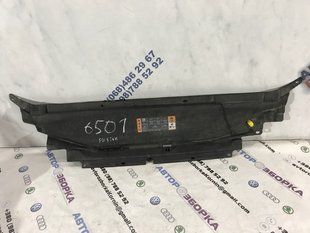 Накладка радіатора DS7316613AF Ford Fusion