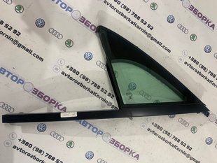 Скло дверей 7P6845113 Volkswagen Touareg