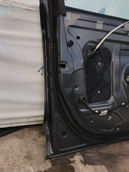 Двері 4L0831051A Audi Q7