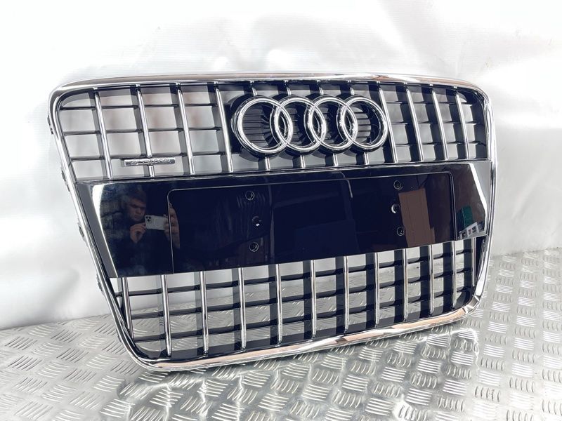 Решетка радиатора 4L0853651ET94 Audi Q7