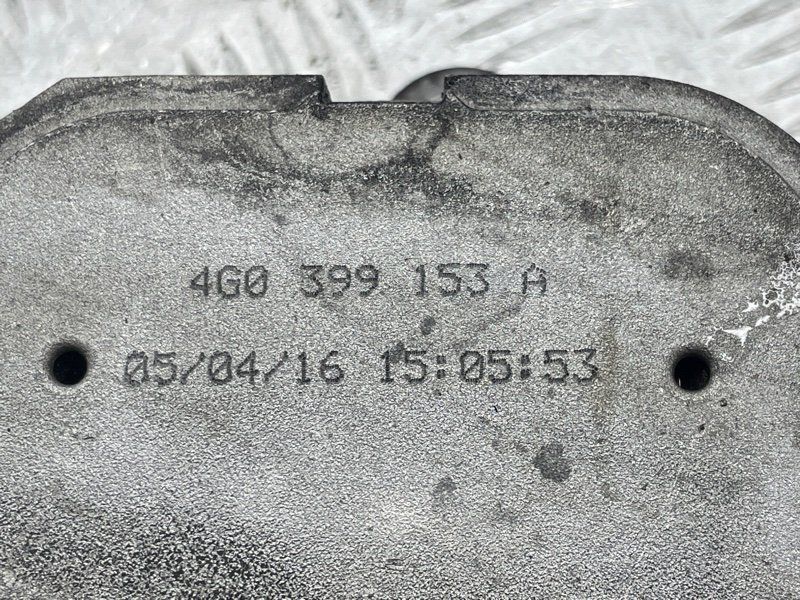 Опора / Подушка КП 4G0399153A Audi A6