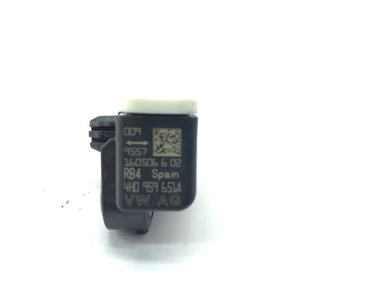 Датчик удару передній 4H0959651A Audi A6 Audi A6, Audi A7, Audi A8, Audi RS7, Audi S6, Audi S7, Audi S8