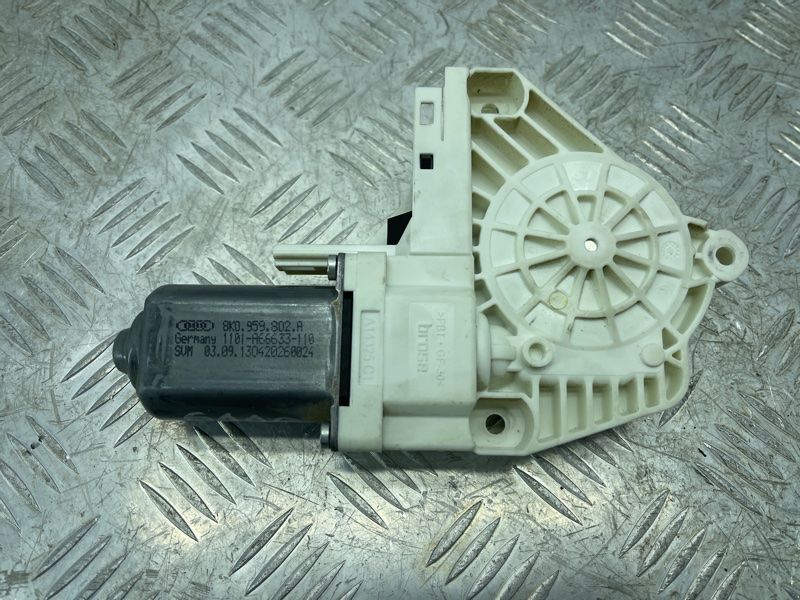 Мотор склопідйомника 8K0959802A Audi A4 Allroad