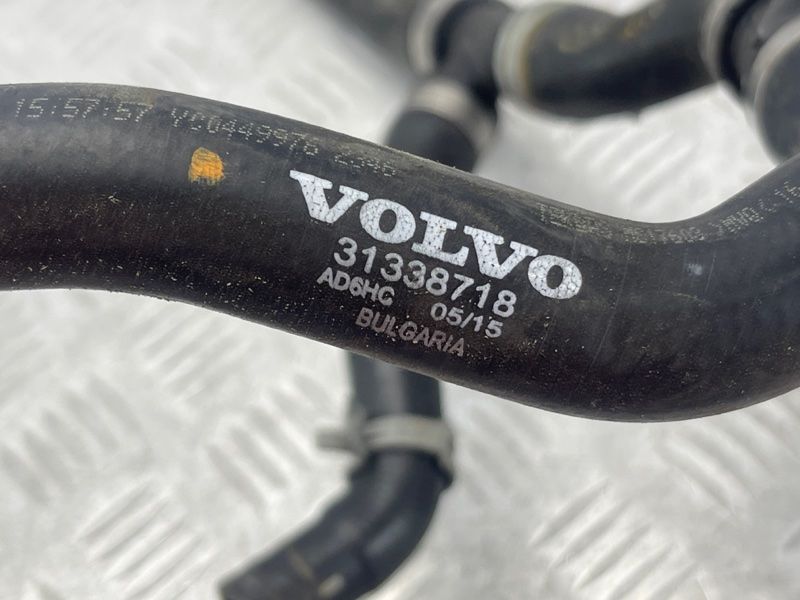 Шланг системи охолодження 31338718 Volvo XC90