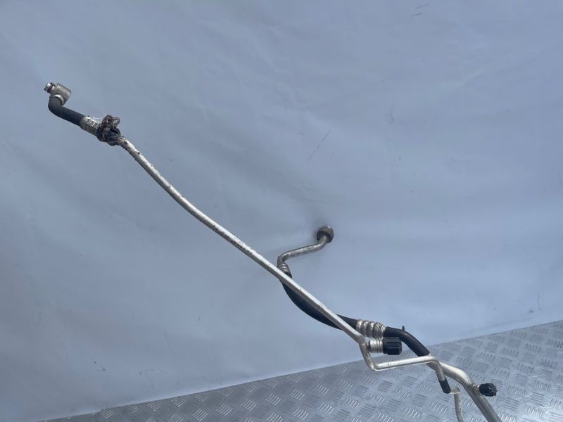 Трубка кондиціонера 7P1820741AP Volkswagen Touareg