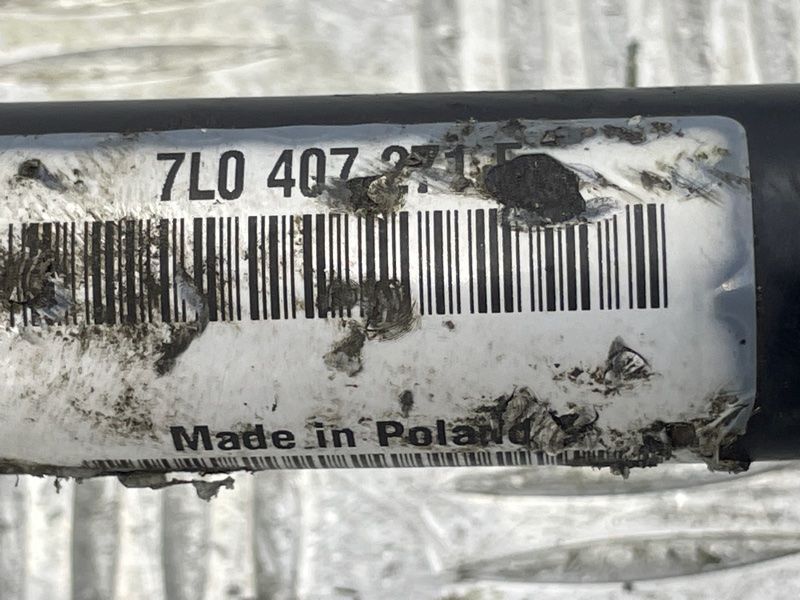 Полуось 7L0407271E Audi Q7