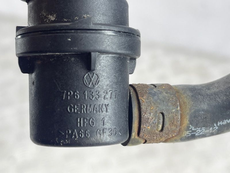 Клапан вакууму 7P6133277 Volkswagen Touareg