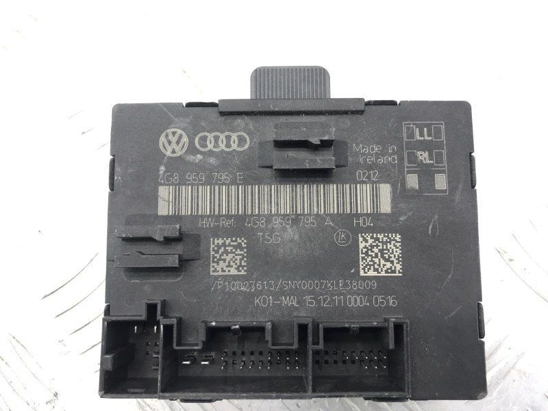 Блок керування дверей 4G8959795J Audi A7