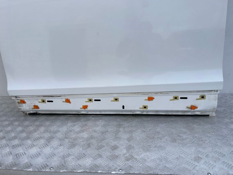 Двері 4L0831051A Audi Q7