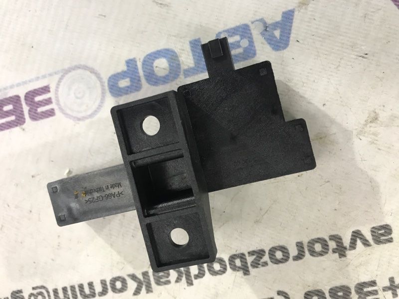 Антенна бесключевого доступа (KESSY) 8K0907247 Audi A6 Audi A4, Audi A4 Allroad, Audi A5, Audi A6, Audi A7, Audi A8, Audi Q5, Audi RS5, Audi RS7, Audi S4, Audi S5, Audi S6, Audi S7, Audi S8, Audi SQ5
