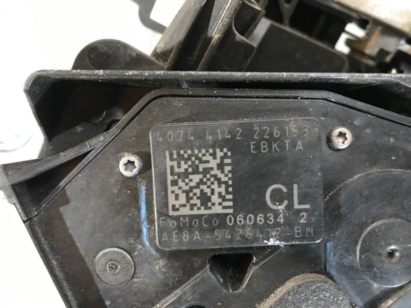 Замок дверей AE8A5426412BH Ford Fusion