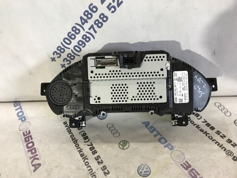 Комбинация приборов / Спидометр 4G8920982M Audi A6