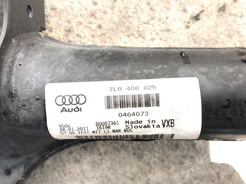Подрамник передний 7L0400025 Audi Q7