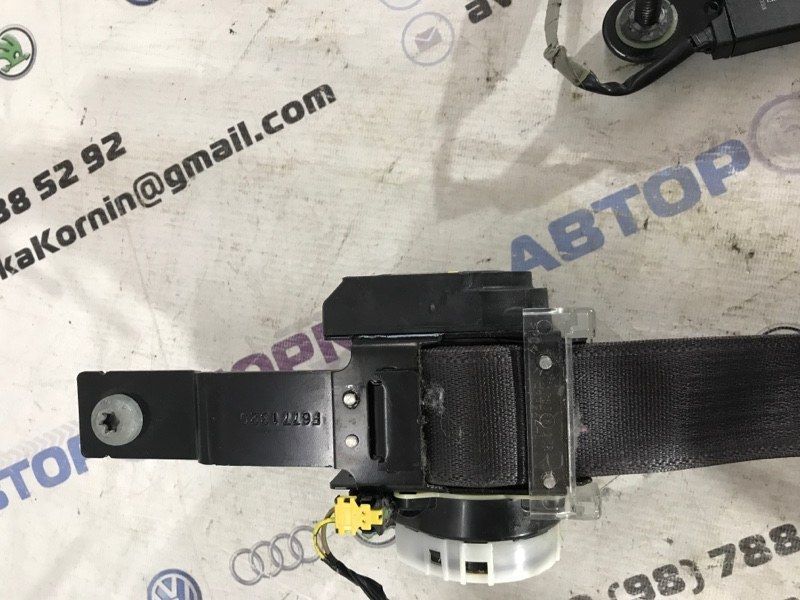 Ремень безопасности 8A53610D66BA Ford Flex
