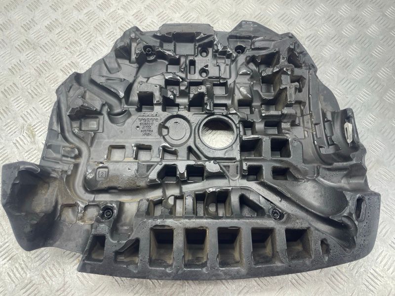 Накладка двигателя 31368217 Volvo XC90