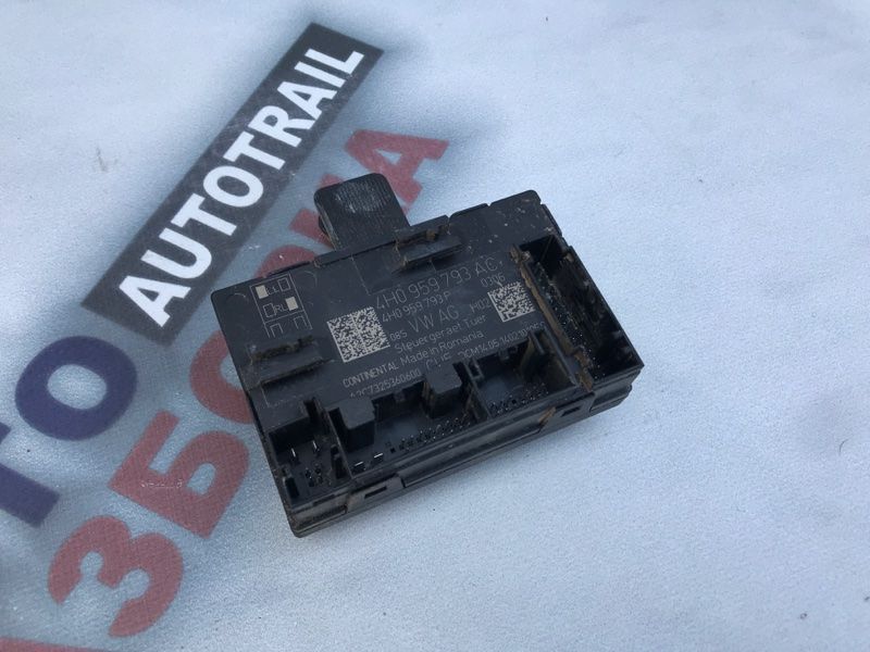 Блок управления двери 4H0959793AC Volkswagen Touareg