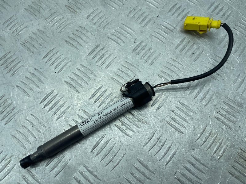Піропатрон 80A823823 Audi Q5