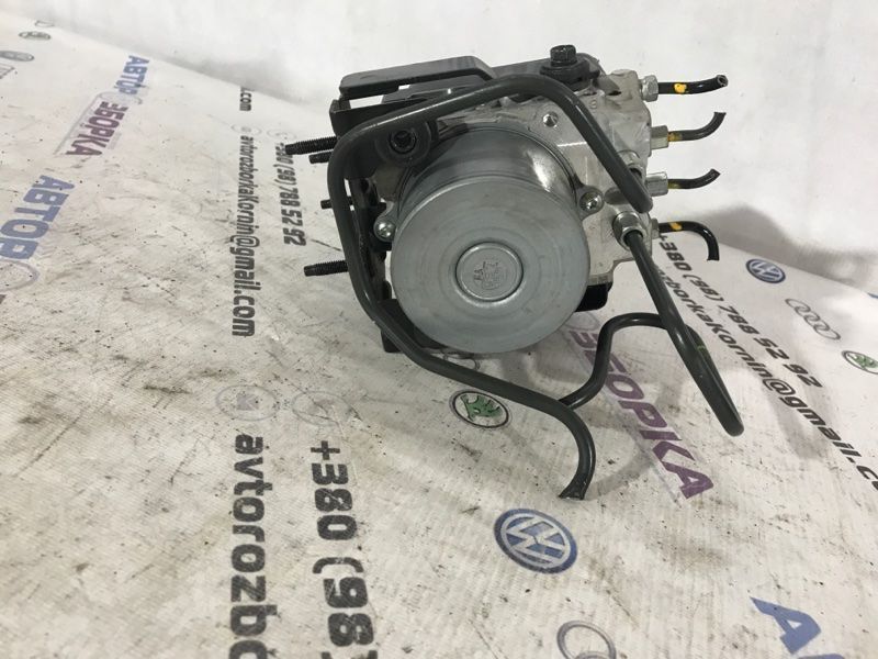 Блок ABS 476604gb1a Infiniti Q50