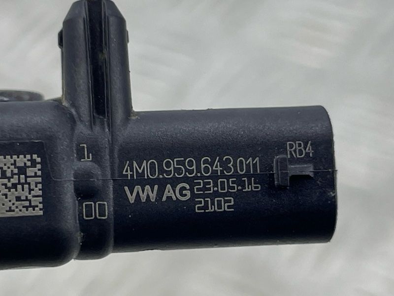Датчик удару 4M0959643 Audi Q7