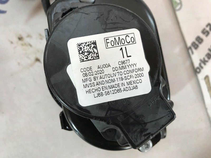 Ремінь безпеки LJ6BS612D65 Ford Escape