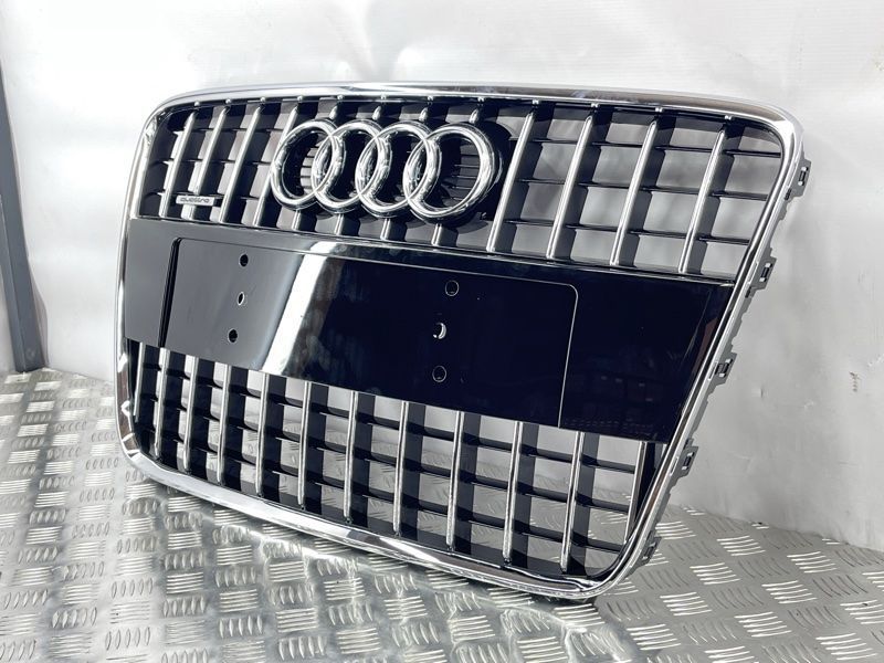 Решетка радиатора 4L0853651ET94 Audi Q7
