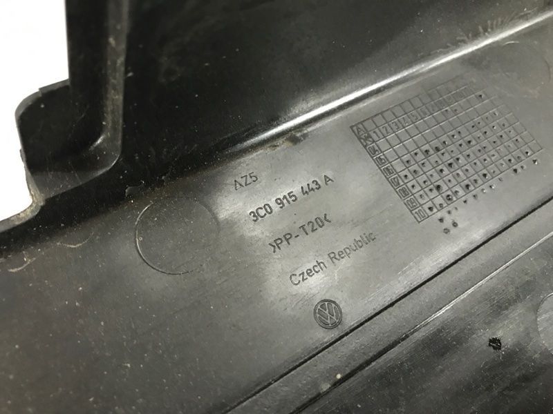 Поддон для аккумулятора 1K0915333 Volkswagen CC