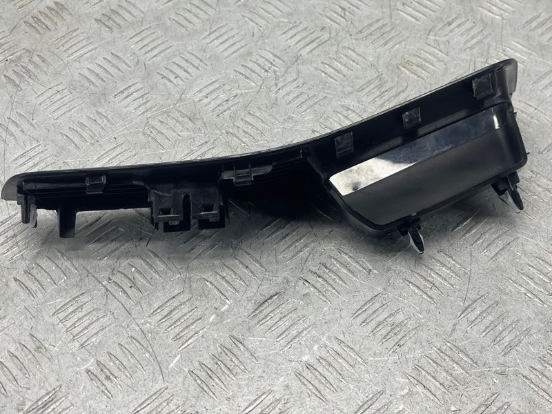 Накладка FT4B14R563 Ford Edge