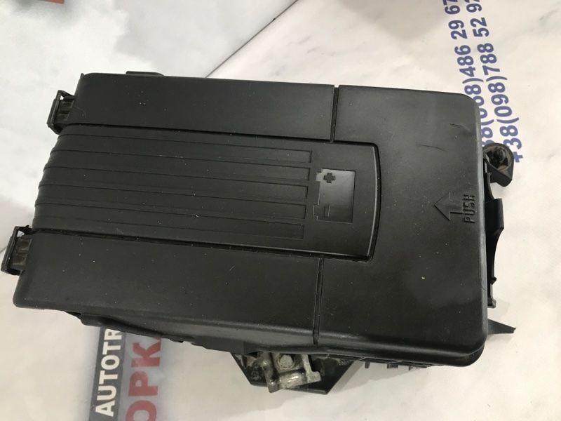 Поддон для аккумулятора 1K0915333 Volkswagen CC