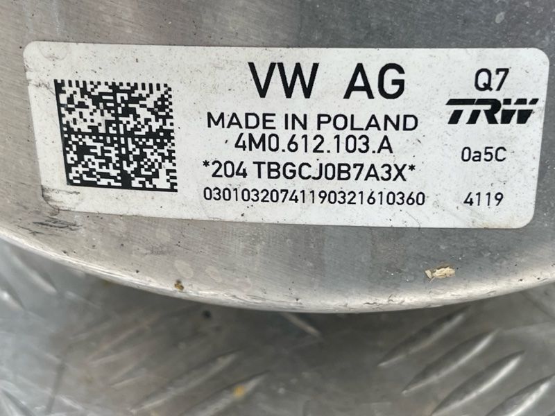 Вакуумний підсилювач гальм 4M0612103A Audi Q7