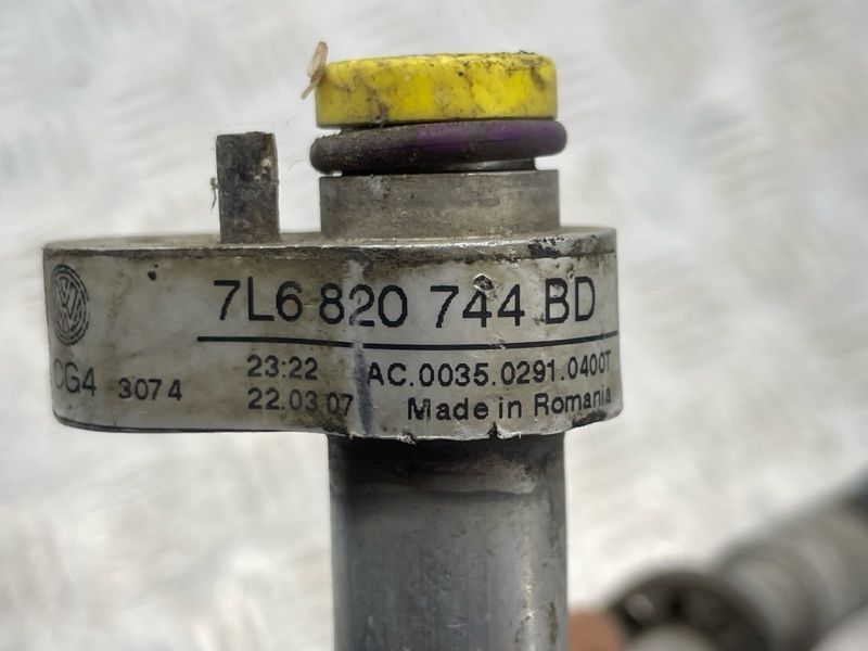 Шланг кондиціонера 7L6820744BD Audi Q7