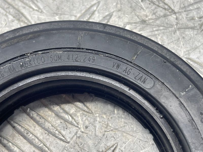 Підшипник амортизатора 5qm412249 Volkswagen Tiguan