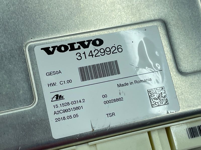 Блок керування пневмопідвіски Volvo XC60
