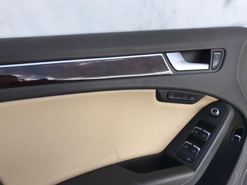 Карта / Обшивка двери 8K1867103BFIBY Audi A4 Allroad