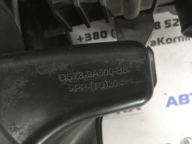 Корпус повітряного фільтра DS739A600BB Ford Fusion