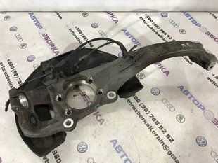 Поворотний кулак / цапфа 4G0407242C Audi A6