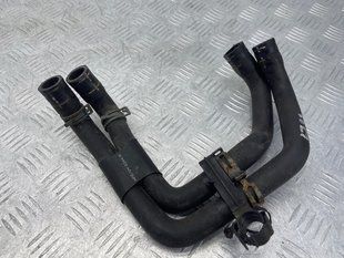Патрубок системы охлаждения 7P0122073AC Volkswagen Touareg