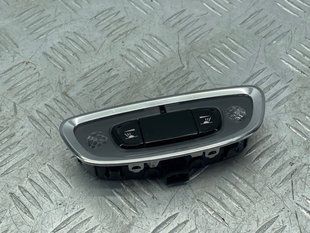 Плафон освещения салона 31425809 Volvo XC90