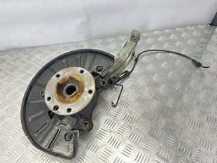 Поворотный кулак / Цапфа 7P6487246A Audi Q7