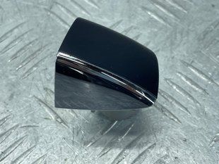 Колпачок ручки двери c хромированой накладкой 4H0837880B Audi A8