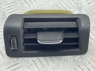 Дефлектор повітропроводу 31455192 Volvo XC90