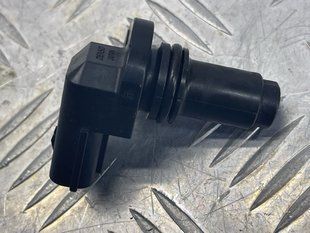 Датчик положения распредвала 31272689 Volvo XC60 Volvo S60, Volvo S60 Cross Country, Volvo S80, Volvo S90, Volvo V60, Volvo V60 Cross Country, Volvo V70, Volvo V90, Volvo V90 Cross Country, Volvo XC40, Volvo XC60, Volvo XC70, Volvo XC90