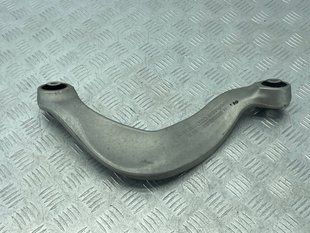 Рычаг задней подвески поперечный верхний левый 8K0505323H Audi A8 Audi A4, Audi A4 Allroad, Audi A5, Audi A6, Audi A7, Audi A8, Audi Q5, Audi RS5, Audi RS7, Audi S4, Audi S5, Audi S6, Audi S7, Audi S8, Audi SQ5
