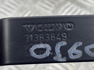 Крепление 31383849 Volvo XC90