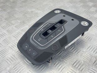 Плафон освещения салона 4M0947135AN6PS Audi Q7