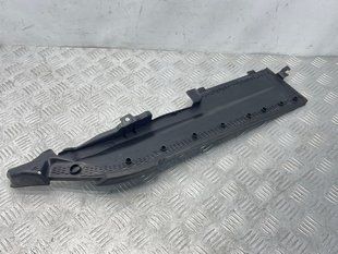 Захист жабо Audi A8